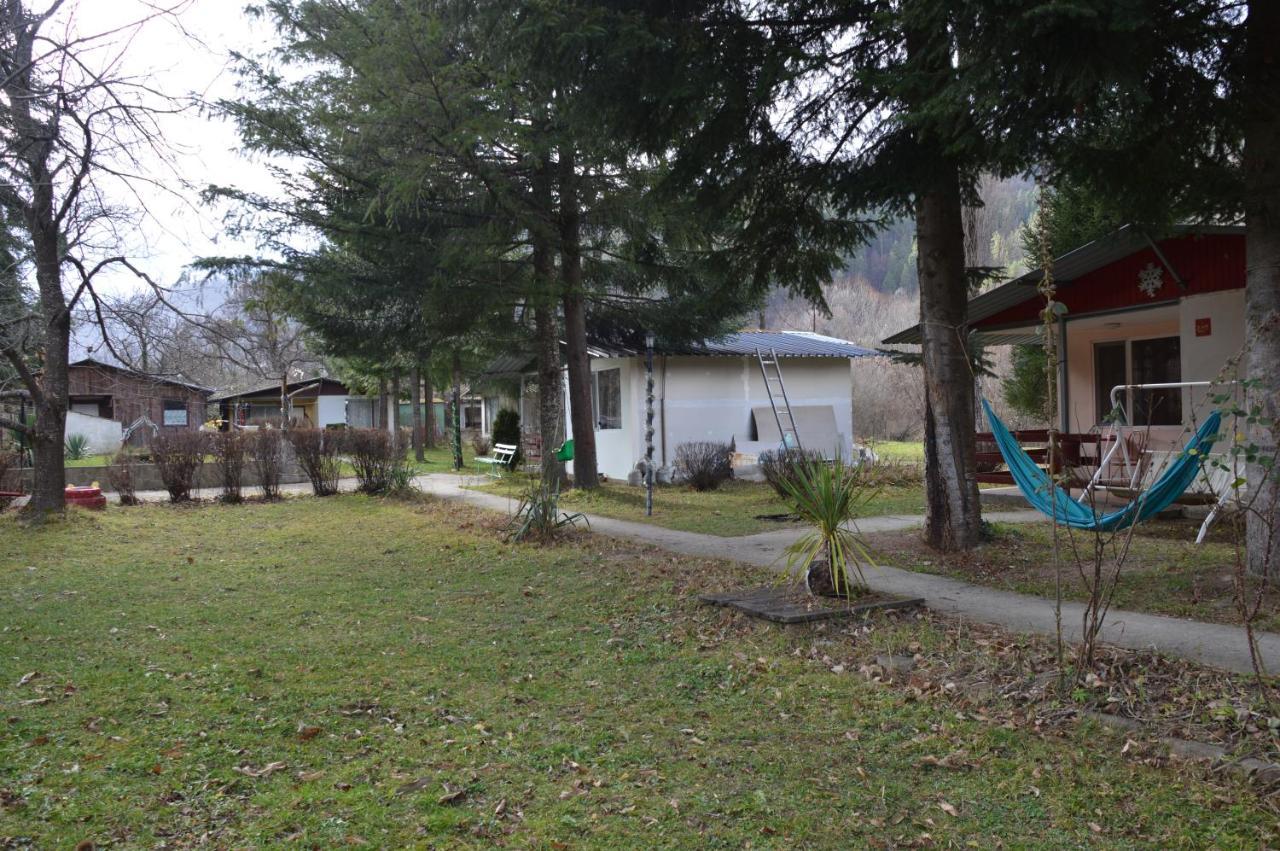 Къща За Гости Дъга Cherni Osum Exterior foto